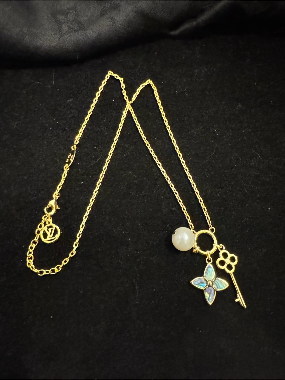 Louis Vuitton Damier Gold Key & Pearl Charm Necklace with Iridescent Flower - Picture 3 of 6